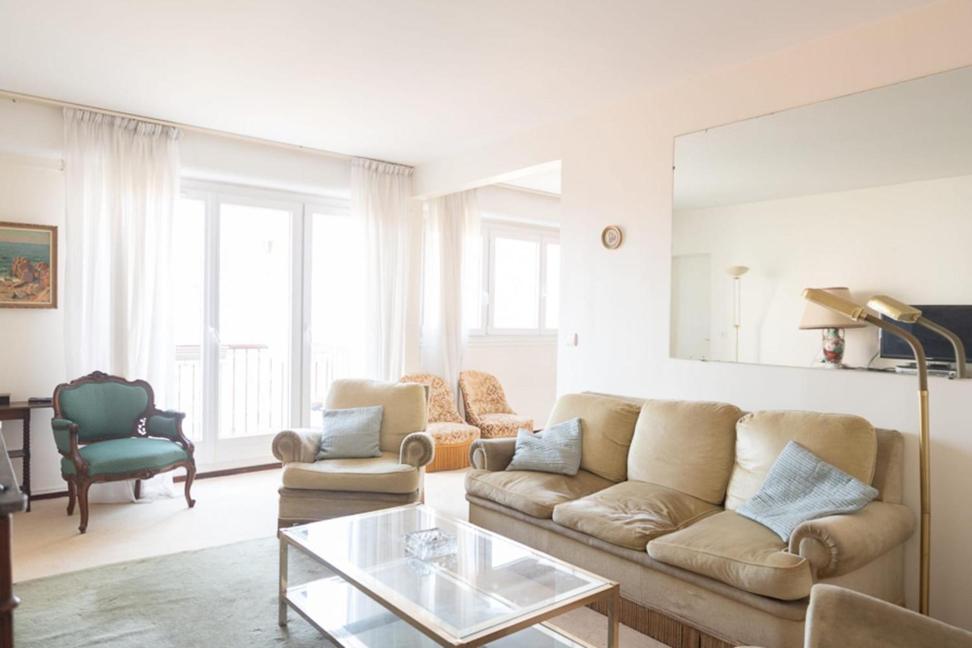 Апартаменти Lovely 66 M 2 Steps From The City Center Булонь-Біянкур Екстер'єр фото